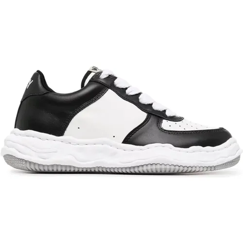 Black White Low Top Sneakers , male, Sizes: 10 UK - Mihara Yasuhiro - Modalova