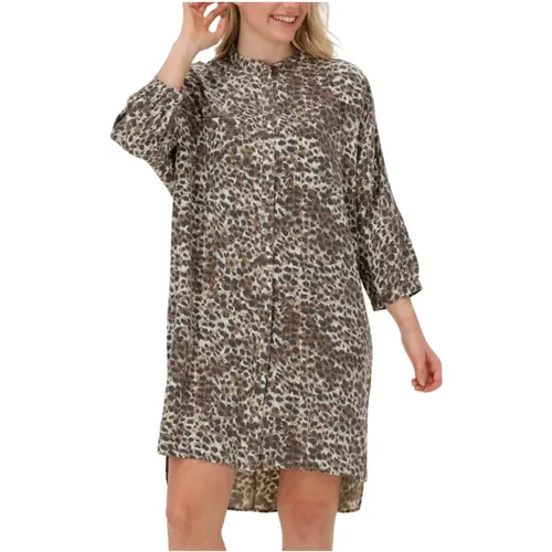 Leopardenmuster Mini Kleid Shirt , Damen, Größe: M - Sofie Schnoor - Modalova