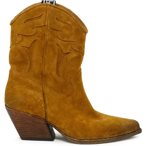 Suede Texan Ankle Boots Ss24 , female, Sizes: 5 UK, 7 UK, 3 UK, 4 UK - Elena Iachi - Modalova