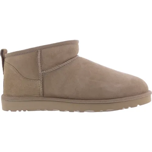 Classic Ultra Mini MustardSeed Boots , male, Sizes: 7 UK, 9 UK - Ugg - Modalova