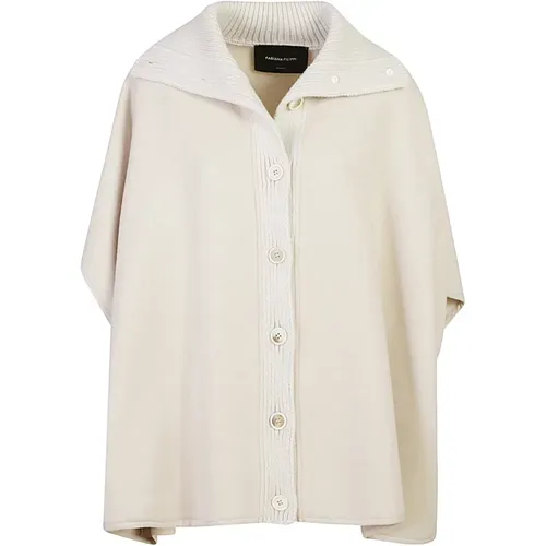 Cream Jackets Coats Aw24 , female, Sizes: XS - Fabiana Filippi - Modalova