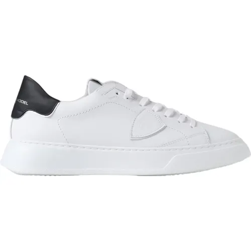 Stylish Sneaker Collection , male, Sizes: 8 UK, 11 UK, 7 UK, 9 UK, 10 UK - Philippe Model - Modalova