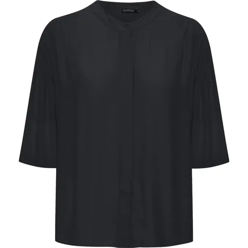 Elegant Short Sleeve Blouse , female, Sizes: 2XL - Soaked in Luxury - Modalova