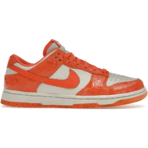 Cracked Orange Low Sneakers , female, Sizes: 9 1/2 UK, 10 UK - Nike - Modalova