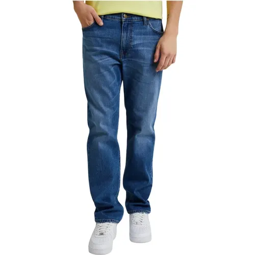 Klassische Straight-Fit-Jeans mit fünf Taschen , Herren, Größe: W34 L32 - Lee - Modalova