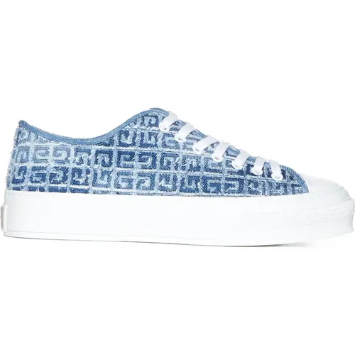 Stylish White/Blue Sneakers , female, Sizes: 2 UK - Givenchy - Modalova