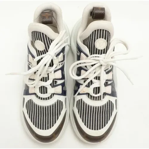 Pre-owned Canvas sneakers - Louis Vuitton Vintage - Modalova