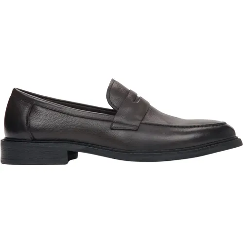 Men's Dark Penny Loafers made of Genuine Leather Er00115808 , male, Sizes: 9 UK, 10 UK, 5 UK, 11 UK, 8 UK, 7 UK, 6 UK - Estro - Modalova