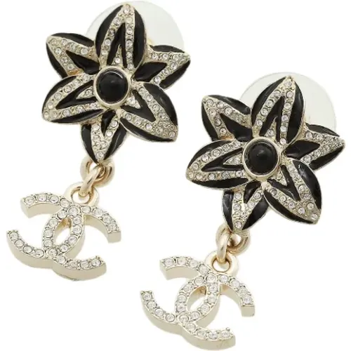 Pre-owned Metal earrings , female, Sizes: ONE SIZE - Chanel Vintage - Modalova