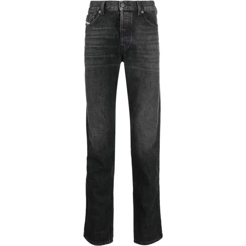 L.32 trousers , male, Sizes: W31 L32, W32 L32, W33 L32 - Diesel - Modalova