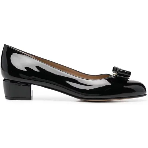 Ferragamo With Heel , female, Sizes: 4 UK, 3 1/2 UK, 7 1/2 UK, 6 UK, 7 UK - Salvatore Ferragamo - Modalova