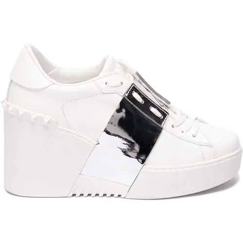 Stylish Sneakers for Trendy Fashionistas , female, Sizes: 5 1/2 UK - Valentino Garavani - Modalova