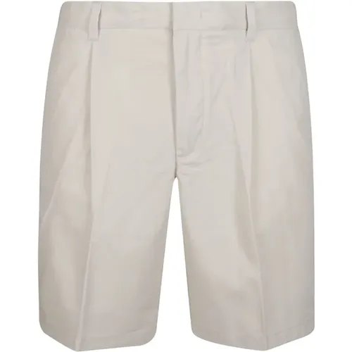 Stylische Bermuda-Shorts für Männer , Herren, Größe: M - Emporio Armani - Modalova