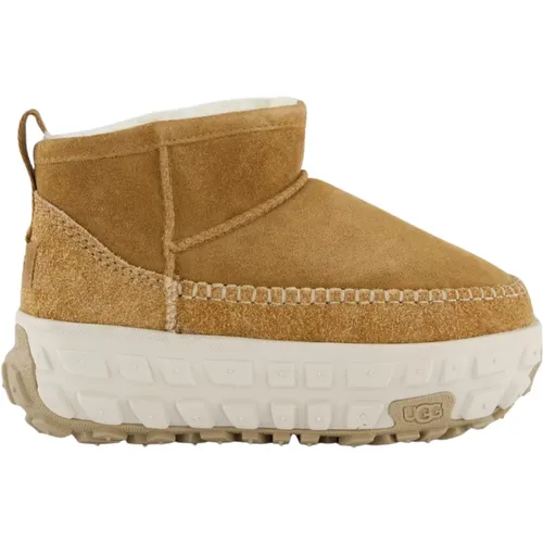 UltraMini Chestnut VentureDaze Boots , female, Sizes: 7 1/2 UK, 4 UK, 6 1/2 UK, 5 UK - Ugg - Modalova