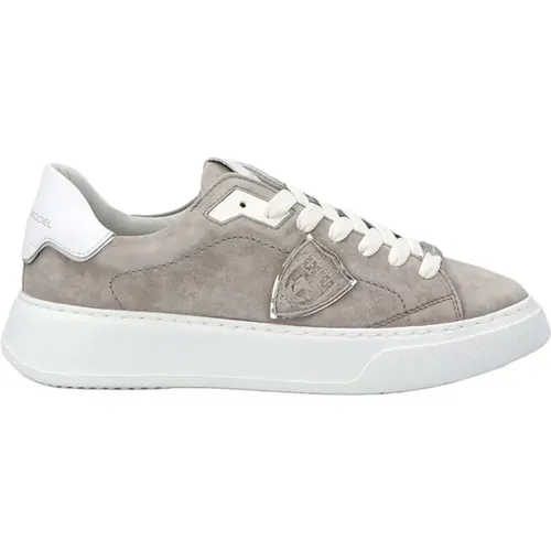 Sneakers , female, Sizes: 3 UK, 8 UK - Philippe Model - Modalova