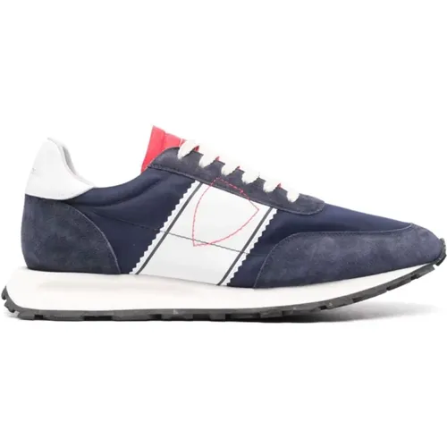 White Tour Low Sneakers , male, Sizes: 7 UK, 6 UK, 8 UK, 10 UK, 11 UK, 9 UK - Philippe Model - Modalova