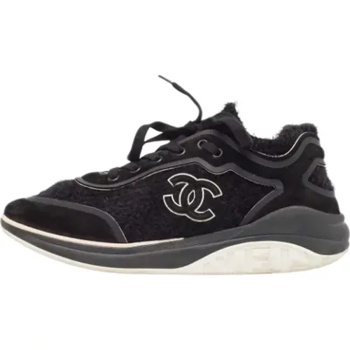 Pre-owned Suede sneakers , female, Sizes: 8 UK - Chanel Vintage - Modalova