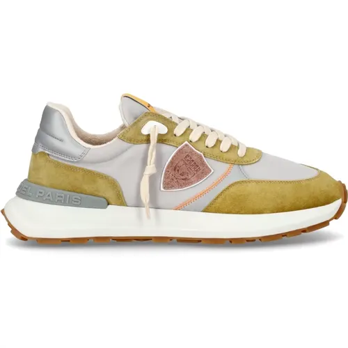 Vintage Style Sneakers Antibes Mustard Gray , Herren, Größe: 43 EU - Philippe Model - Modalova