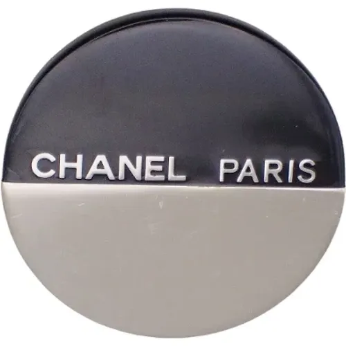 Pre-owned Plastik broschen - Chanel Vintage - Modalova