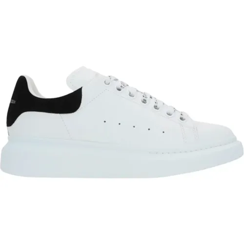 Low-Top Sneakers with Black Suede , female, Sizes: 7 UK, 6 UK - alexander mcqueen - Modalova