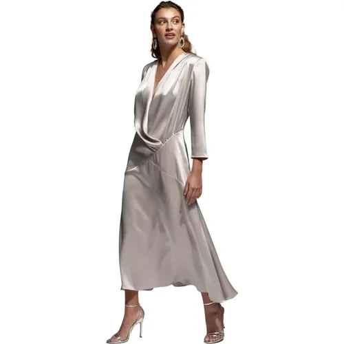 San Remo Pearl Satin Midi Dress - Size 44 , female, Sizes: 3XL - Moskada - Modalova
