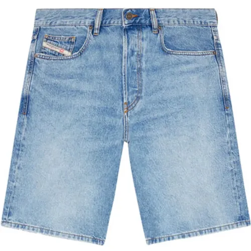 Regular-Short Hellblaue Jeans , Herren, Größe: W34 - Diesel - Modalova