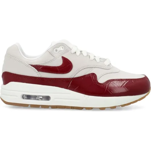 Women's Shoes Sneakers /red Ss24 , female, Sizes: 2 1/2 UK - Nike - Modalova