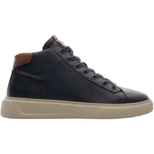 Stylish Sneakers for Men and Women , male, Sizes: 7 UK, 11 UK, 10 UK - Ambitious - Modalova