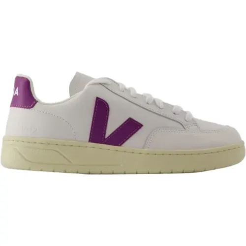 Leather sneakers , female, Sizes: 6 UK, 3 UK, 5 UK, 4 UK, 7 UK, 8 UK - Veja - Modalova