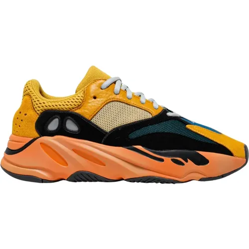 Limited Edition Yeezy Boost 700 Sun , male, Sizes: 4 2/3 UK, 2 2/3 UK, 5 1/3 UK, 11 1/3 UK, 10 2/3 UK, 6 2/3 UK, 12 2/3 UK, 9 1/3 UK, 14 UK, 2 UK, 12 - Adidas - Modalova