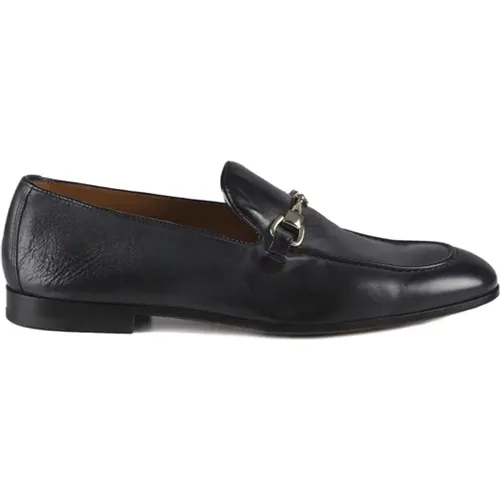 Handcrafted Italian Loafers for Men , male, Sizes: 7 1/2 UK - Doucal's - Modalova