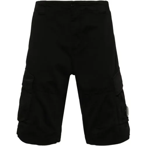 Cargo Shorts with Logo Application , male, Sizes: 3XL - C.P. Company - Modalova