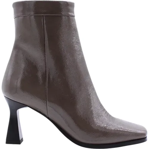 Heeled Boots , female, Sizes: 4 UK, 5 UK, 6 UK, 3 UK - Janet & Janet - Modalova