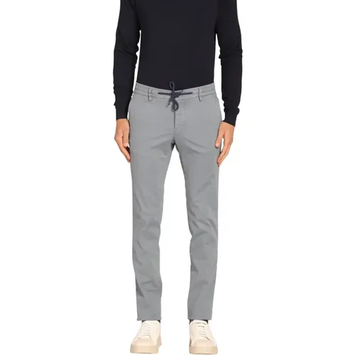 Slim Fit Jogger Chino Hose , Herren, Größe: S - Mason's - Modalova