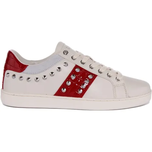 Croc Print Stud Trainers Off White , female, Sizes: 4 UK, 6 UK, 7 UK, 5 UK - Guess - Modalova