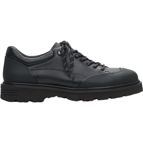 Herren Schwarze Leder Brogues mit flexibler Sohle Er00114400 - Estro - Modalova