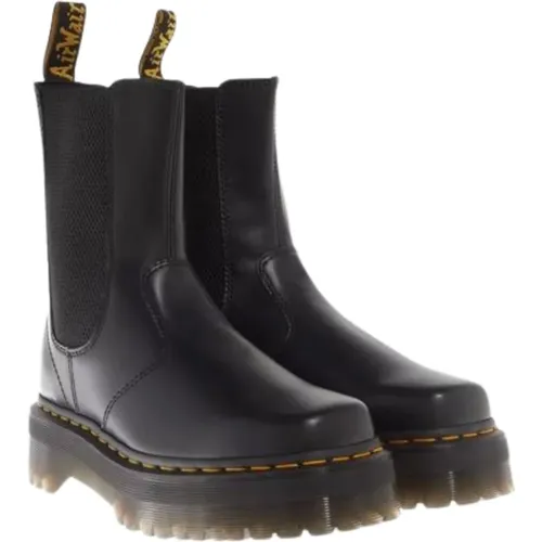 Quad Squared Leather Boots , female, Sizes: 8 UK, 4 UK, 9 UK, 5 UK, 6 UK, 7 UK - Dr. Martens - Modalova