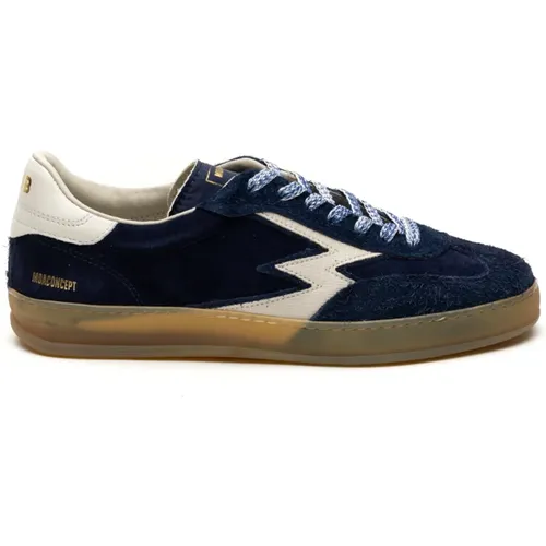 Blaue Sneakers Club Konzept Stil - MOA - MASTER OF ARTS - Modalova