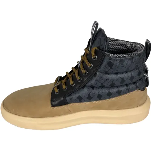 Men High Top Sneaker with Nubuck/Nylon and Stitching - , male, Sizes: 7 UK, 10 UK, 8 UK, 9 UK - BALDESSARINI - Modalova