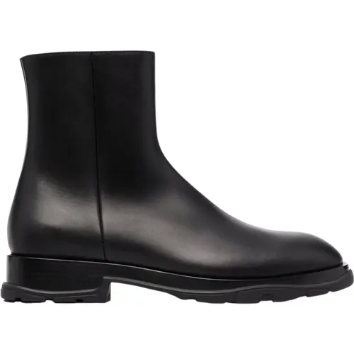 Slim Tread Chelsea Boots , male, Sizes: 6 1/2 UK, 6 UK - alexander mcqueen - Modalova