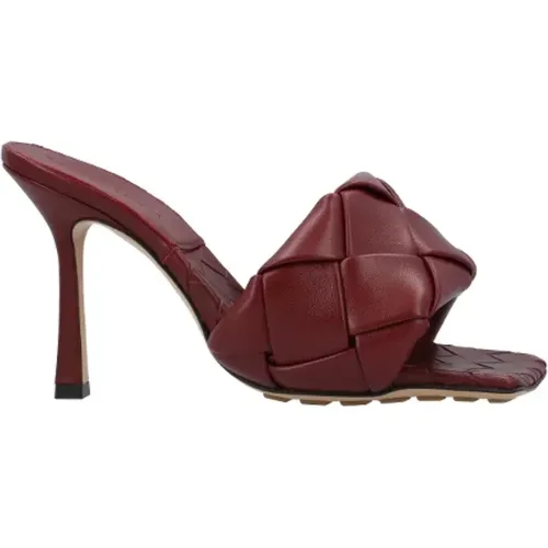 Leather heels , female, Sizes: 6 UK - Bottega Veneta - Modalova