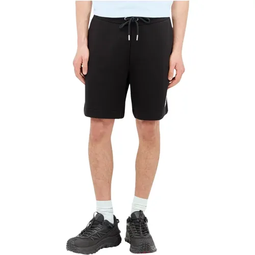 Fleece Logo Patch Shorts Moncler - Moncler - Modalova