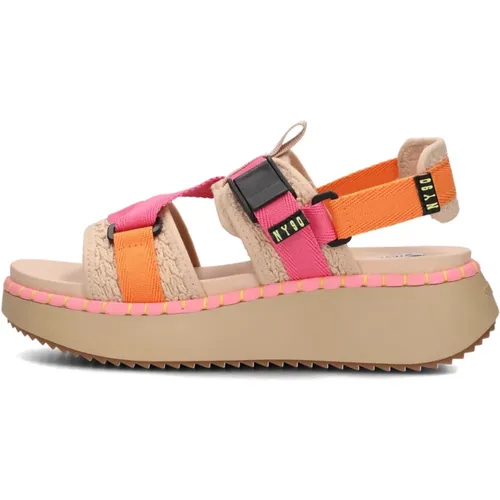 Beige Woven Sandals with Pink and Orange Straps , female, Sizes: 3 UK - Steve Madden - Modalova