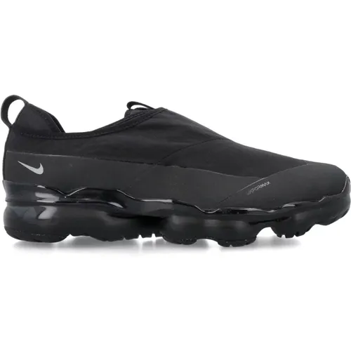 Moc Roam Sneakers , male, Sizes: 5 1/2 UK - Nike - Modalova