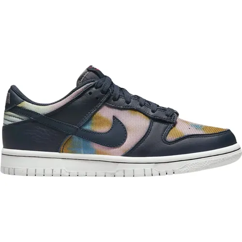 Graffiti Navy Low Limited Edition , male, Sizes: 1 1/2 UK, 4 UK, 3 1/2 UK, 4 1/2 UK, 6 UK, 2 UK, 2 1/2 UK, 5 UK - Nike - Modalova