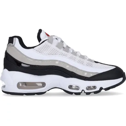 Air Max 95 Women's Low Sneaker , Damen, Größe: 35 1/2 EU - Nike - Modalova