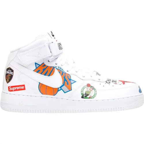 Limited Edition Supreme NBA Shoes , male, Sizes: 9 UK, 11 1/2 UK, 12 UK, 6 1/2 UK, 11 UK, 7 UK, 10 UK, 8 1/2 UK, 14 1/2 UK, 15 1/2 UK, 8 UK, 10 1/2 UK - Nike - Modalova