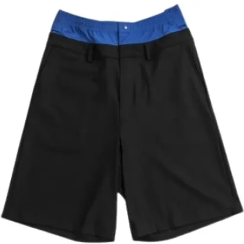 And blue layered design shorts , male, Sizes: S - Ambush - Modalova