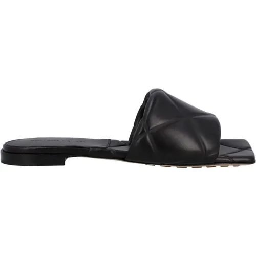 Lambskin Flat Sandal , female, Sizes: 6 UK, 3 1/2 UK - Bottega Veneta - Modalova