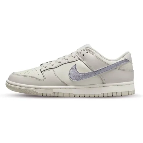 Lila Oxygen Low Top Sneakers , Damen, Größe: 42 EU - Nike - Modalova